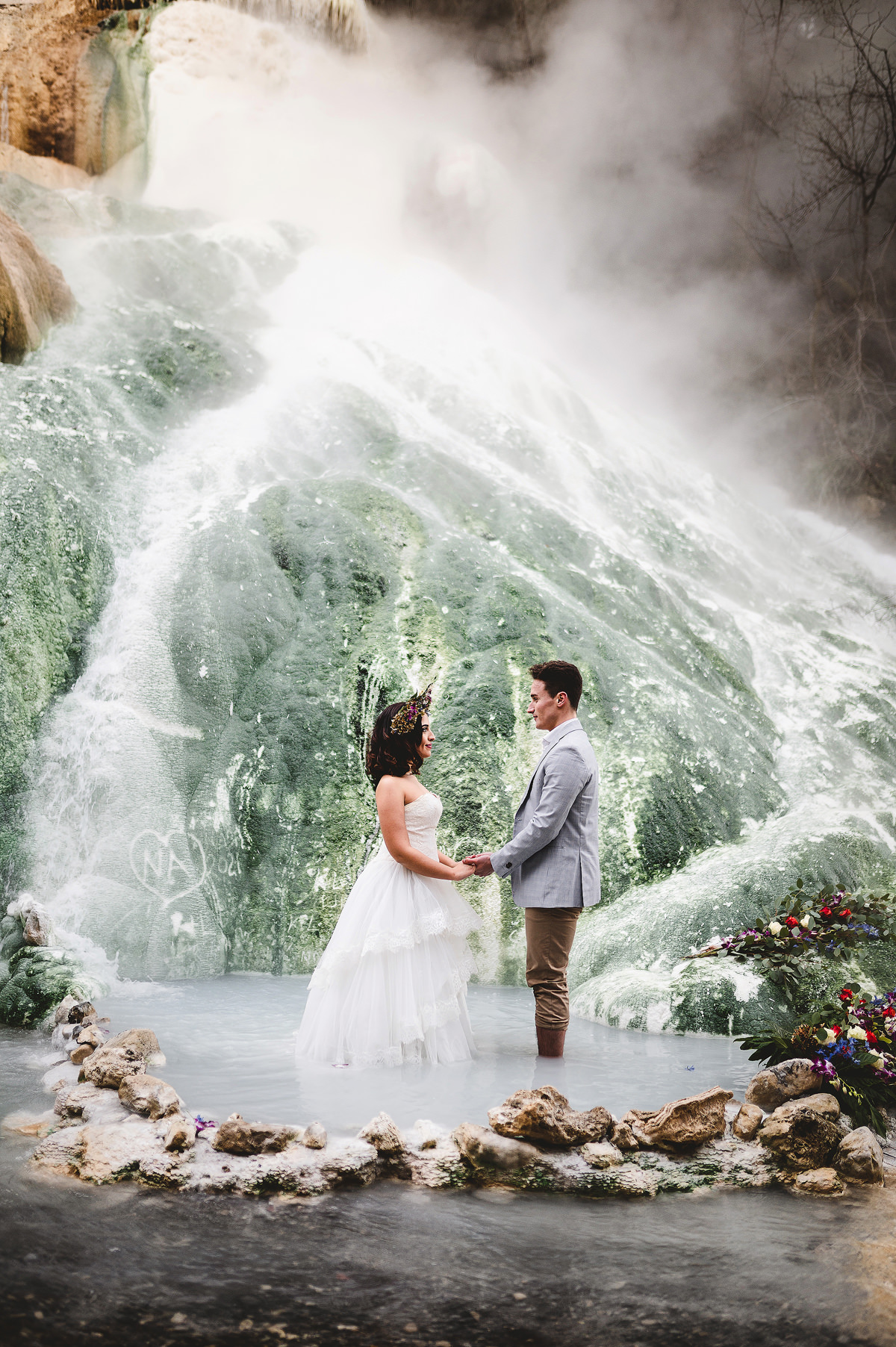 creative wedding photographer tuscany wedding bagni di san filippo