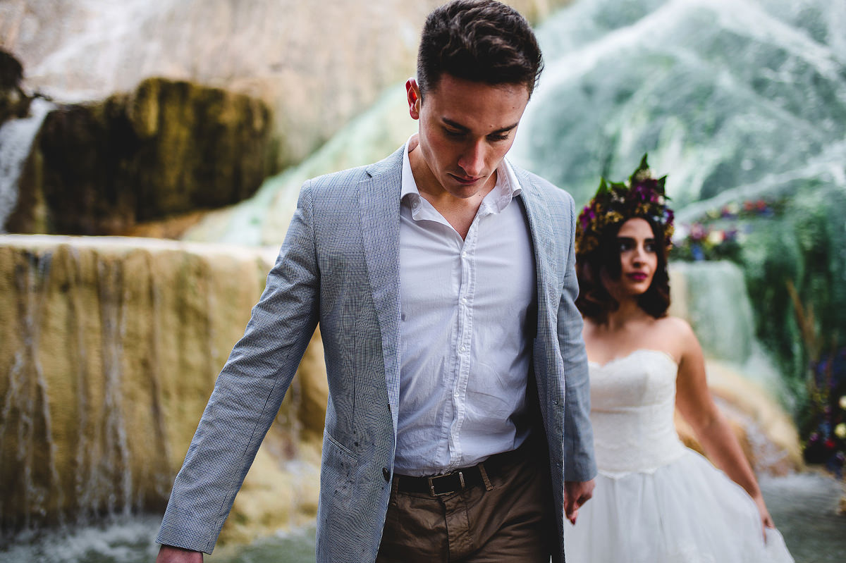 creative wedding photographer tuscany wedding bagni di san filippo