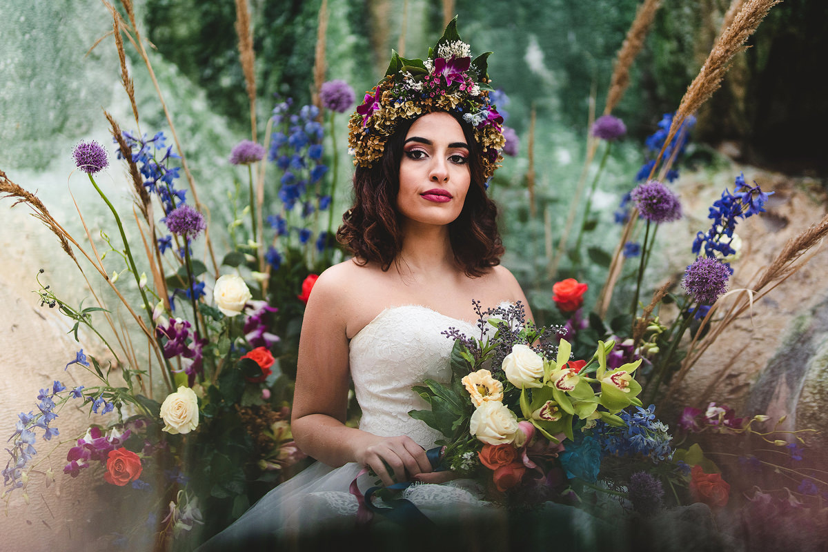 creative wedding photographer tuscany wedding bagni di san filippo