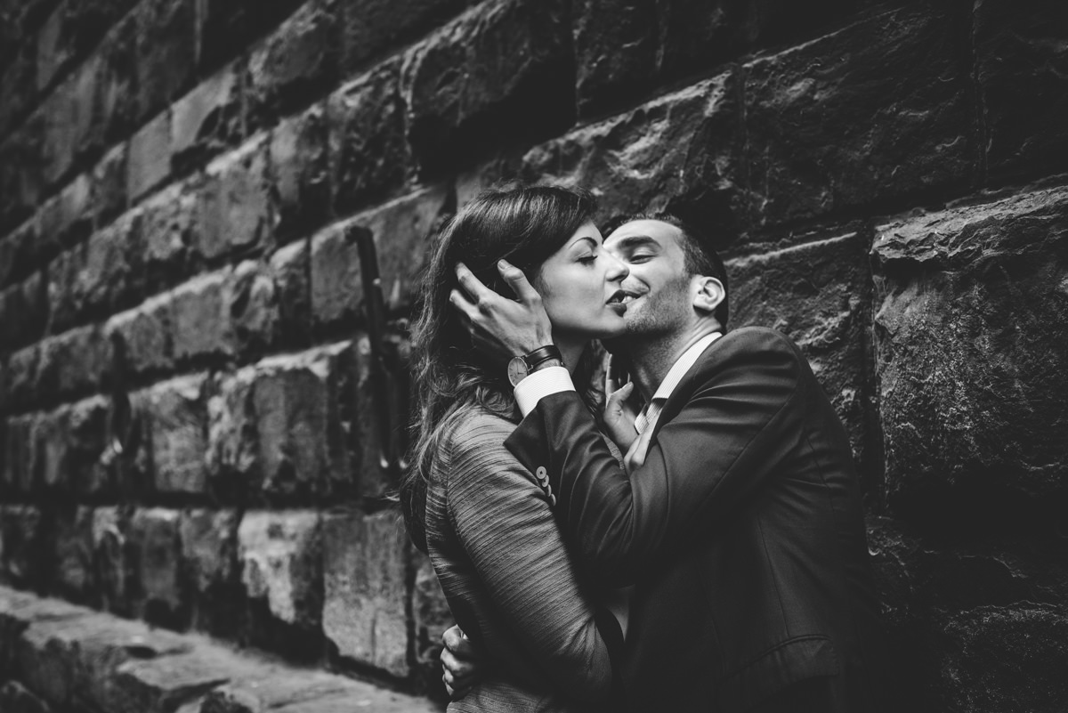 Best Engagement Photographer in Florence