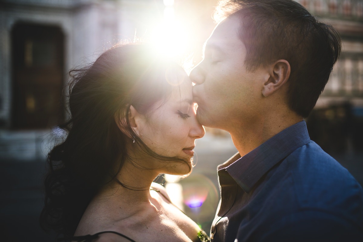 couple photoshoot in Florence early morning