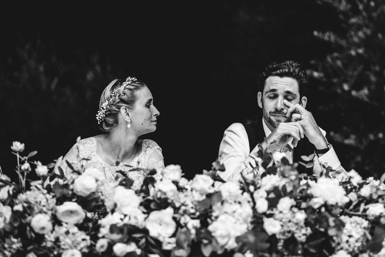 emotional wedding photographer tuscany