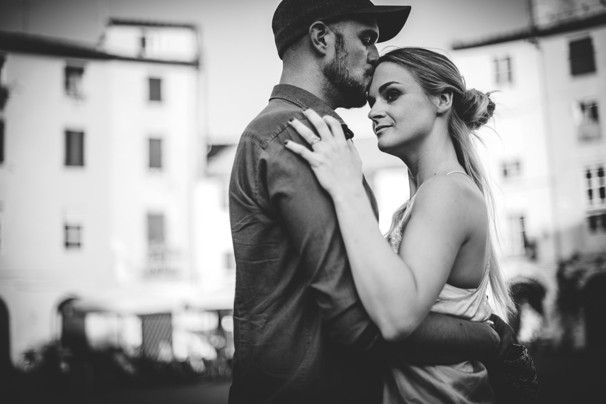 Engagement Photographer Lucca