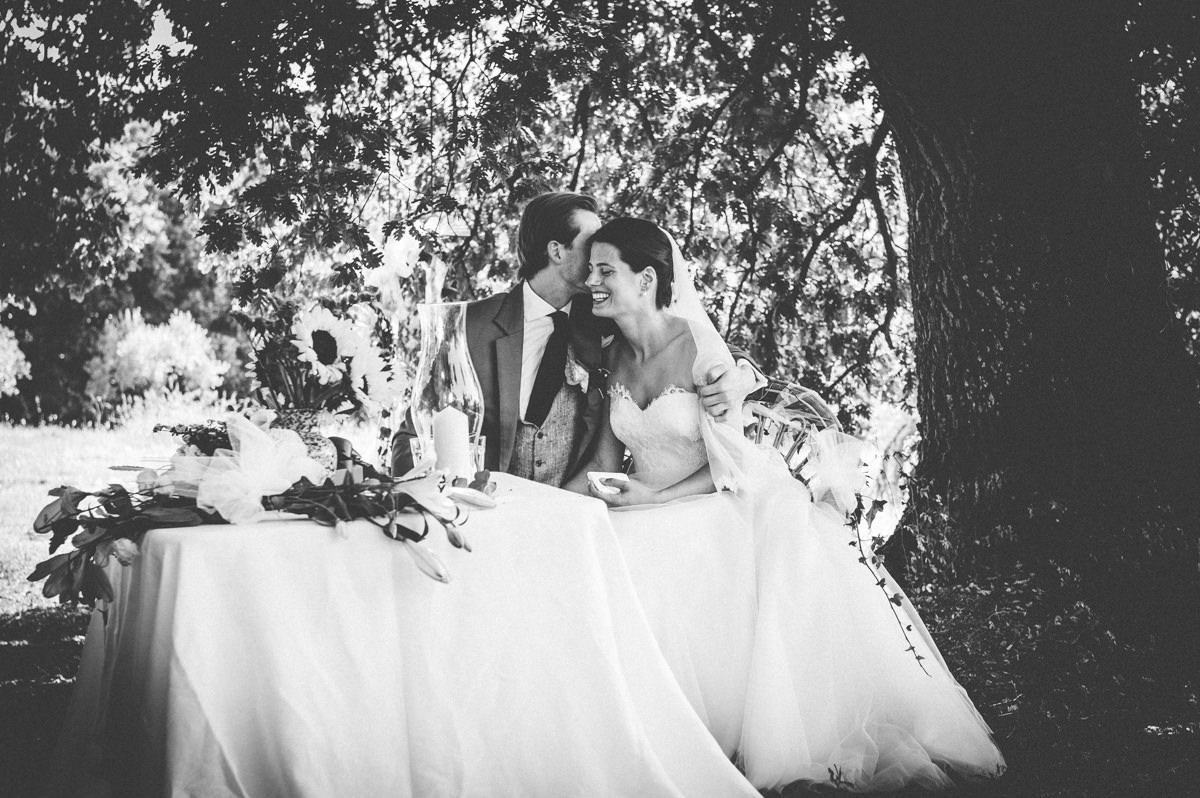 Wedding Photographer Tuscany Farmhouse
