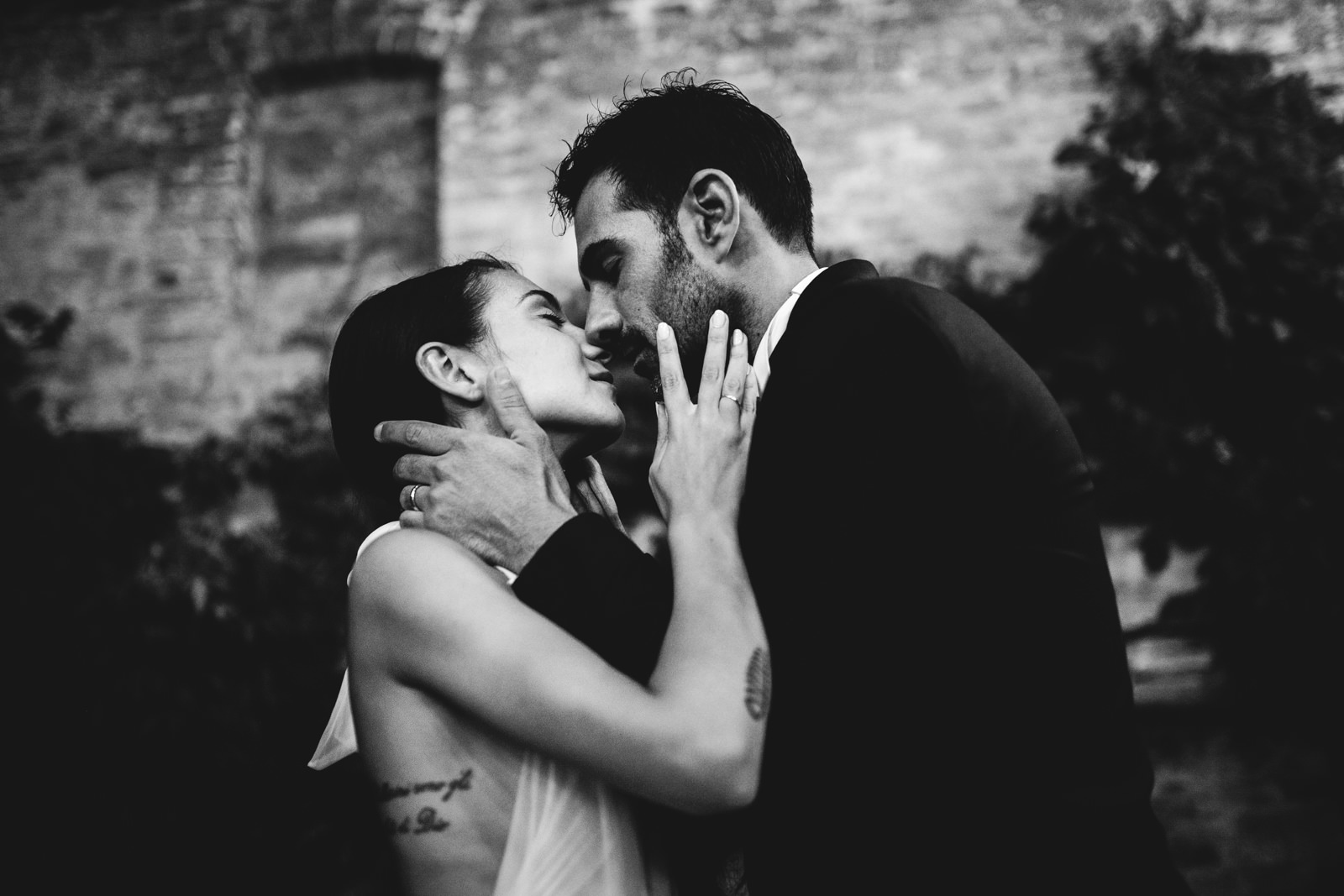 intimate wedding tuscany